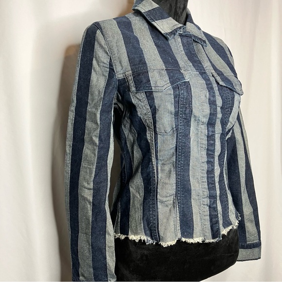 7 For All Mankind x Marques Almeida Cropped Fitted Denim Jacket NWT - Picture 8 of 16